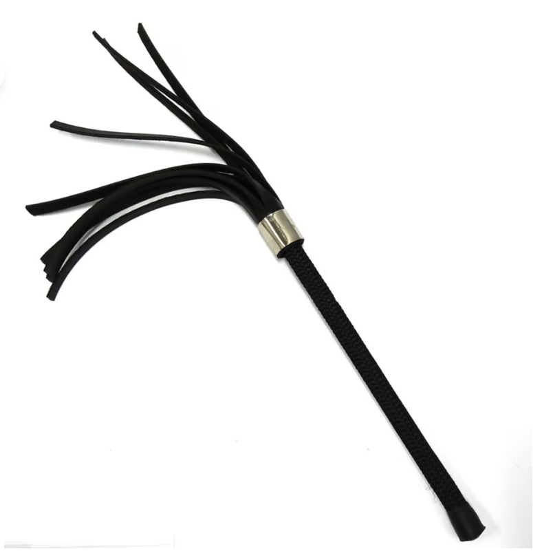 CHICOTE COM HASTE PRETO DOMINATRIX